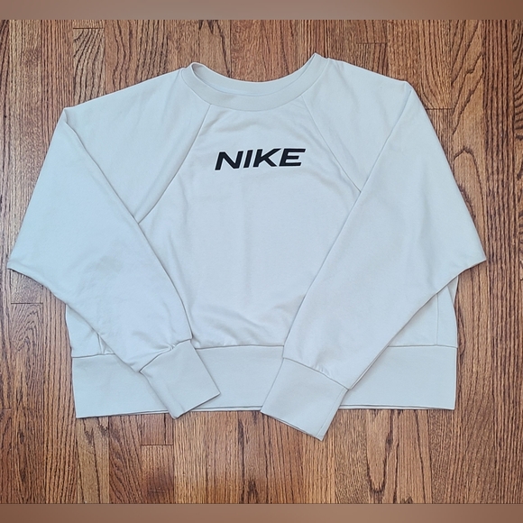 Nike Dri Fit Crop Sweatshirt Raglan Sleeve Stone Color Womens Size XL DB… - Picture 1 of 8